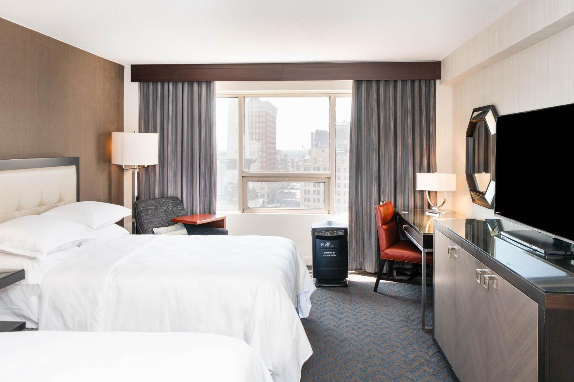 Sheraton Indianapolis City Centre Hotel מראה חיצוני תמונה