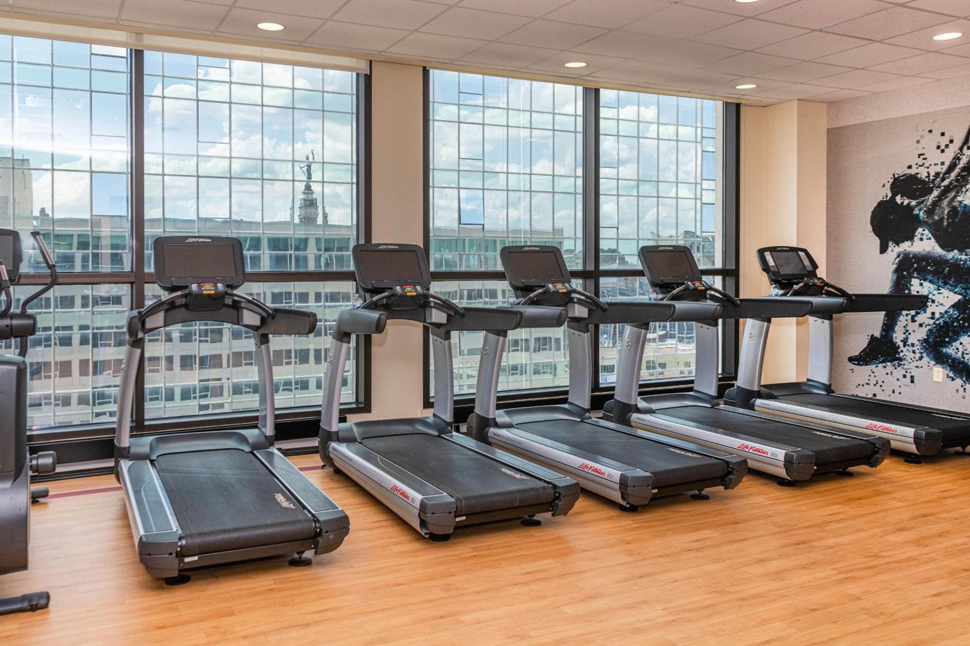 Sheraton Indianapolis City Centre Hotel מראה חיצוני תמונה