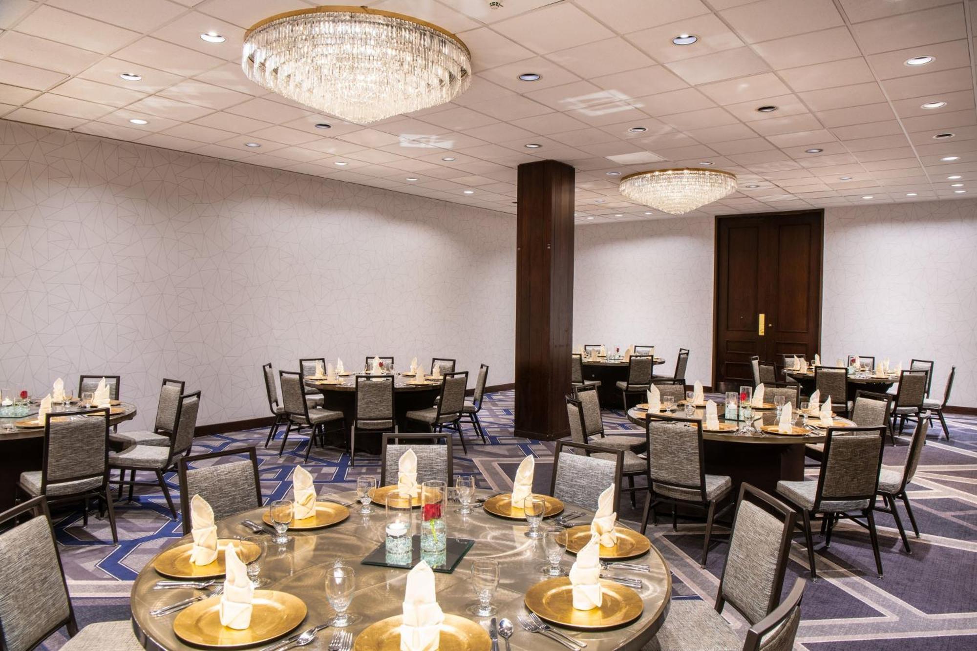 Sheraton Indianapolis City Centre Hotel מראה חיצוני תמונה