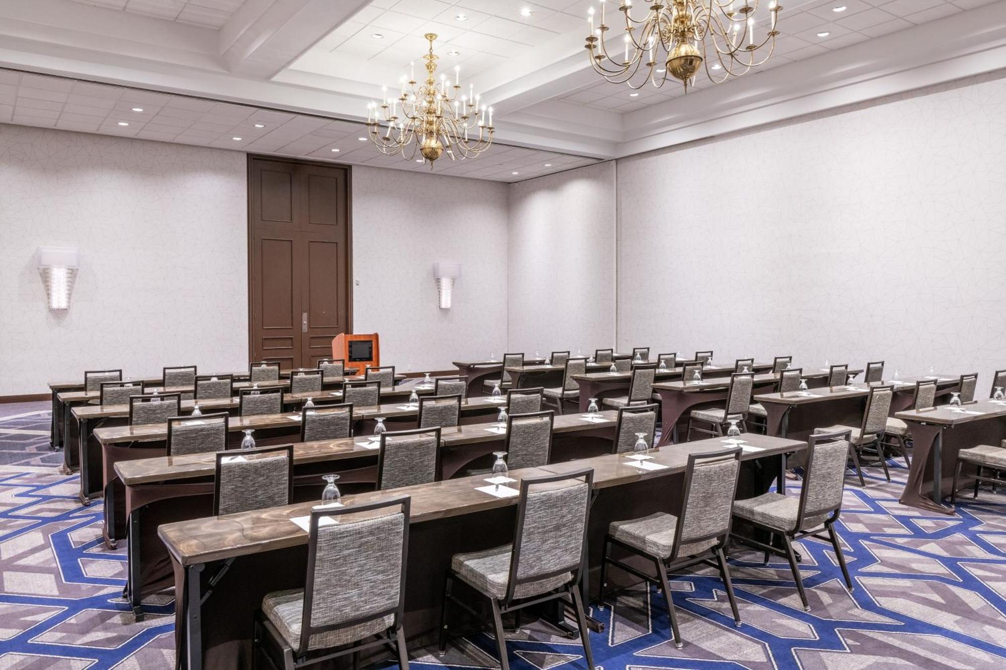 Sheraton Indianapolis City Centre Hotel מראה חיצוני תמונה