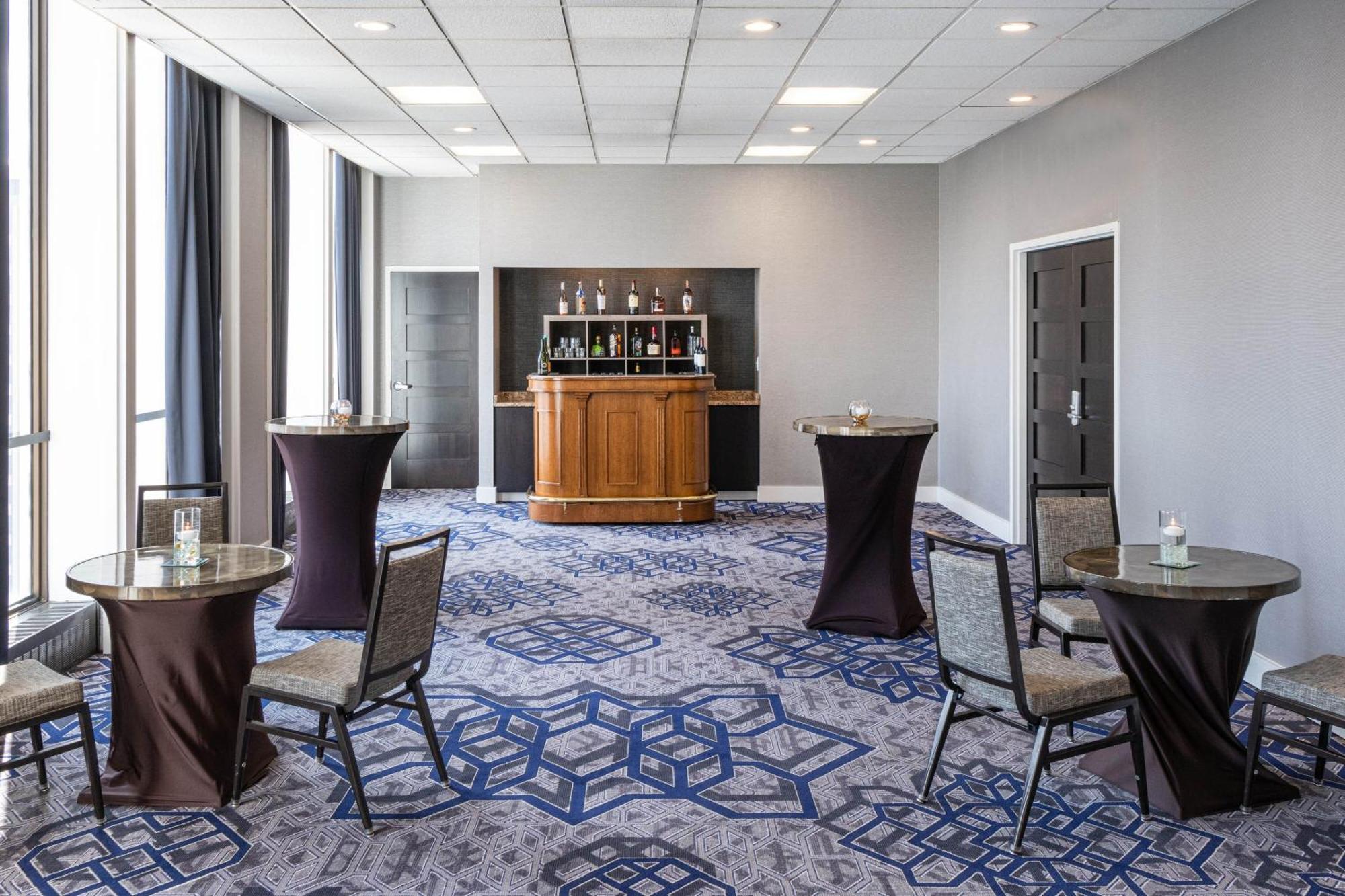 Sheraton Indianapolis City Centre Hotel מראה חיצוני תמונה