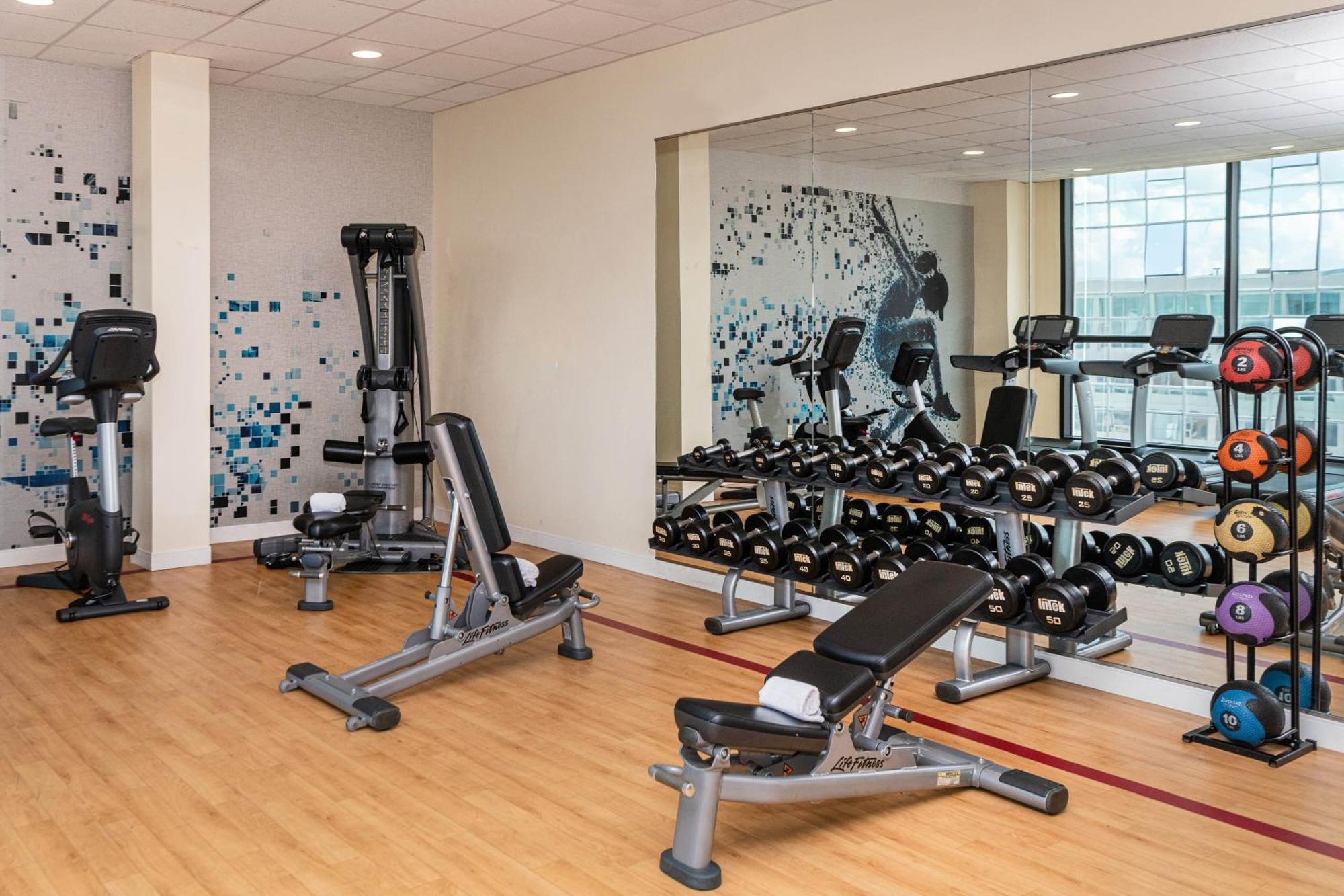 Sheraton Indianapolis City Centre Hotel מראה חיצוני תמונה