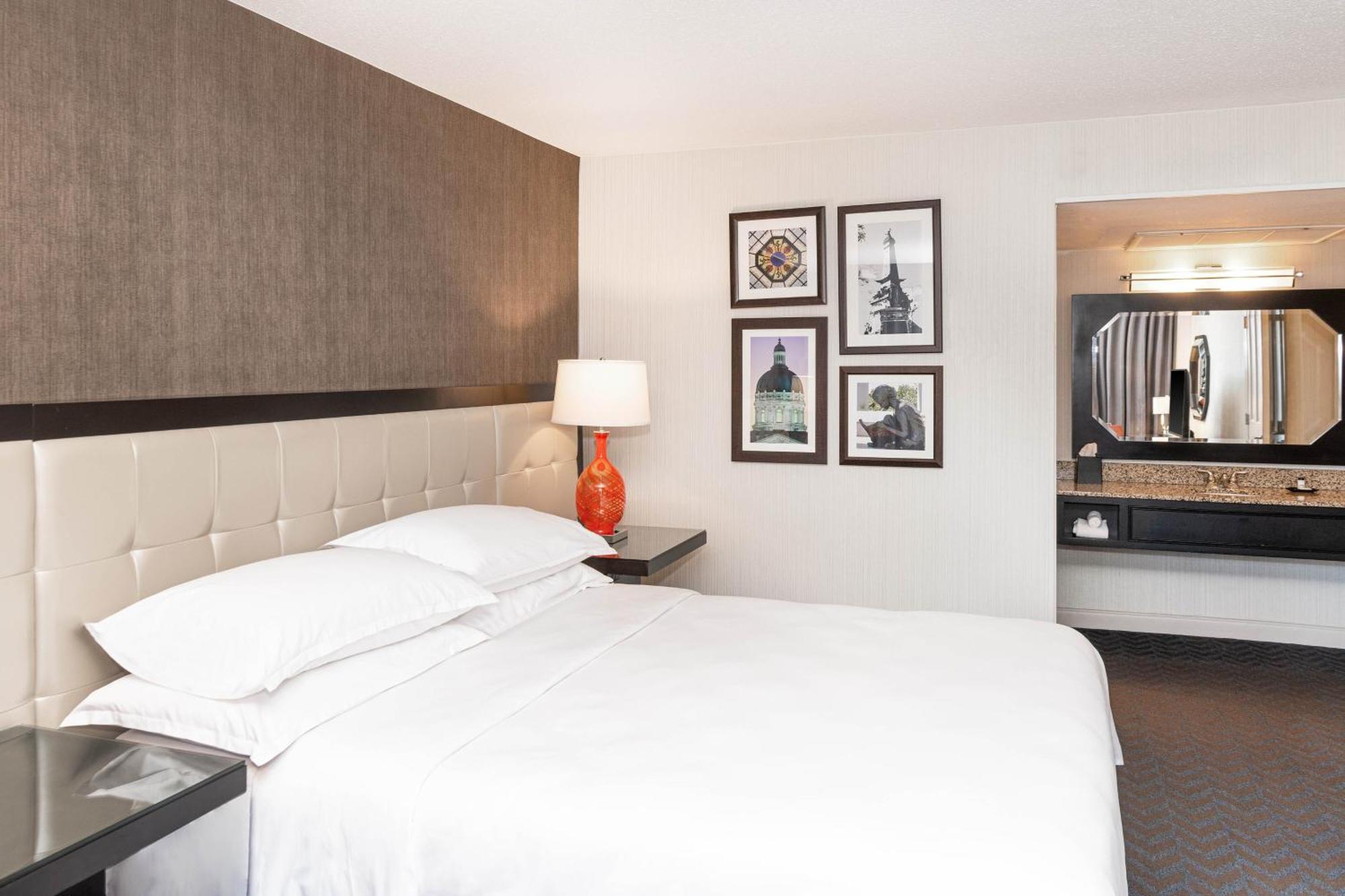 Sheraton Indianapolis City Centre Hotel מראה חיצוני תמונה