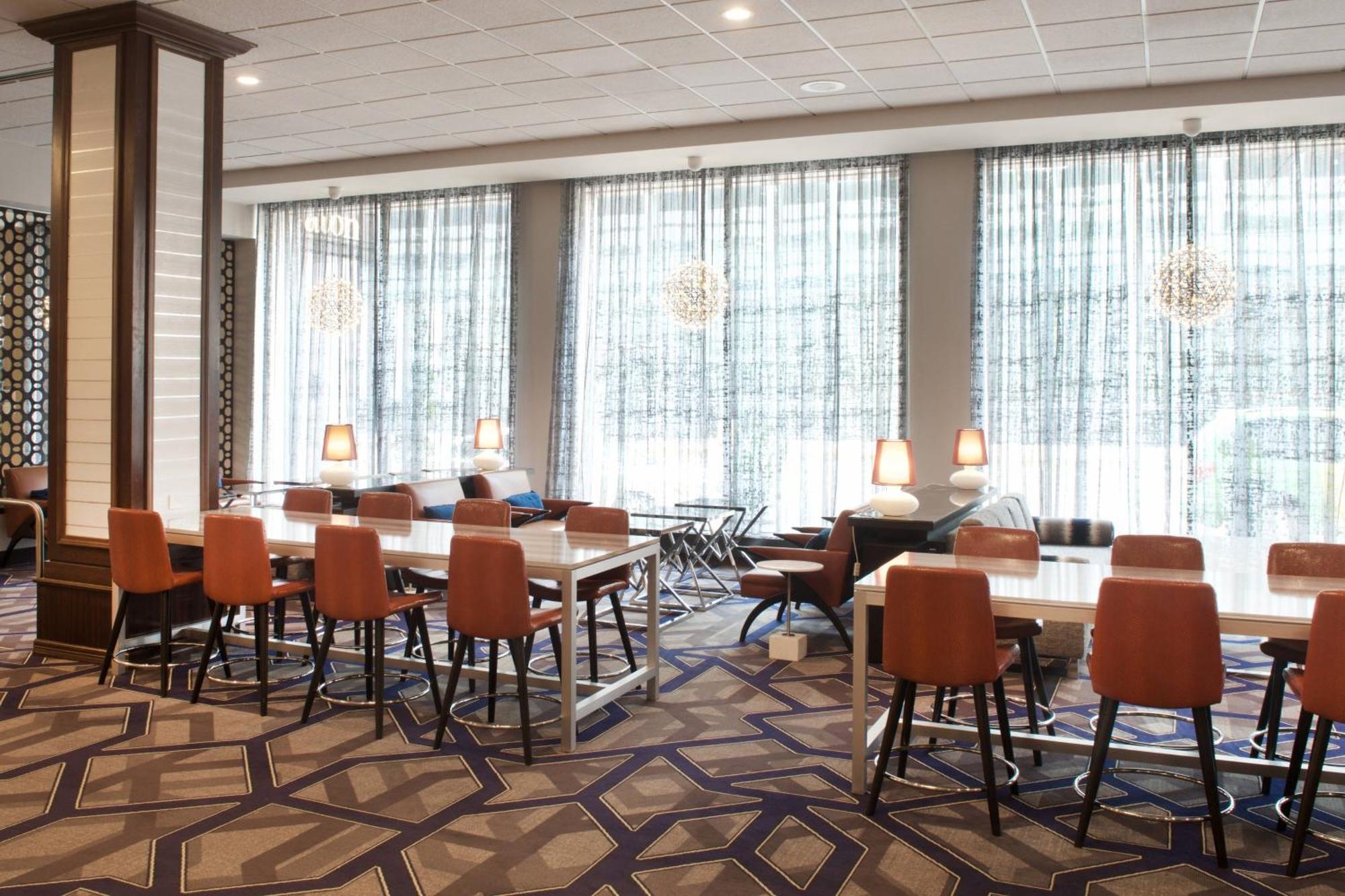 Sheraton Indianapolis City Centre Hotel מראה חיצוני תמונה